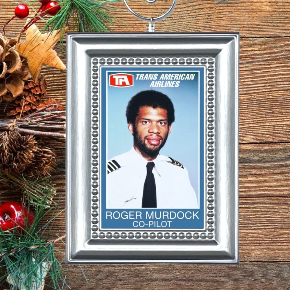 Airplane Roger Murdock Co-Pilot Retro Movie Memorabilia Christmas Tree Ornament‎
